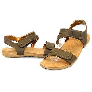 Khombu  "Solace Ava" River Beach Brown Sandals